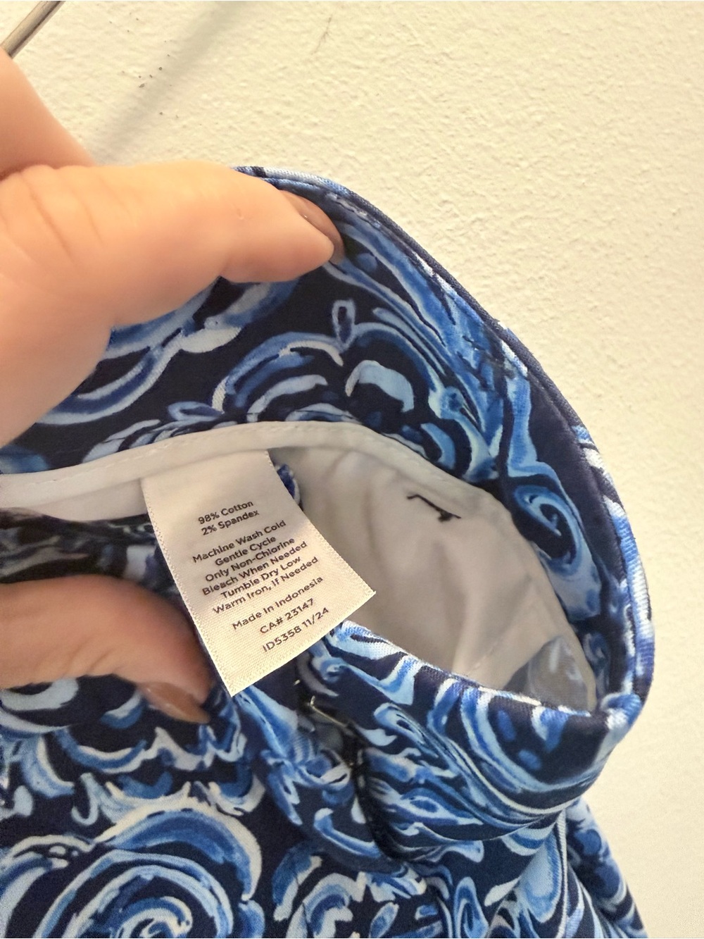 Talbots Perfect Crop - Picture 3 of 5